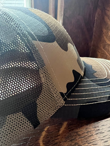 LED Outdoors KUIU® Vias Camo Cap
